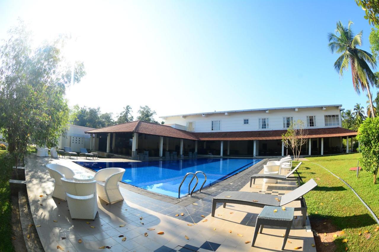 The Covanro Airport Hotel - Katunayake Gampaha Zewnętrze zdjęcie